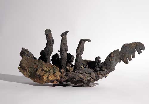 Death Boat 6. Size: 57cm long x 17cm high x 27cm wide Materials: Ceramic, 2008